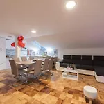 Вилла Donleone *